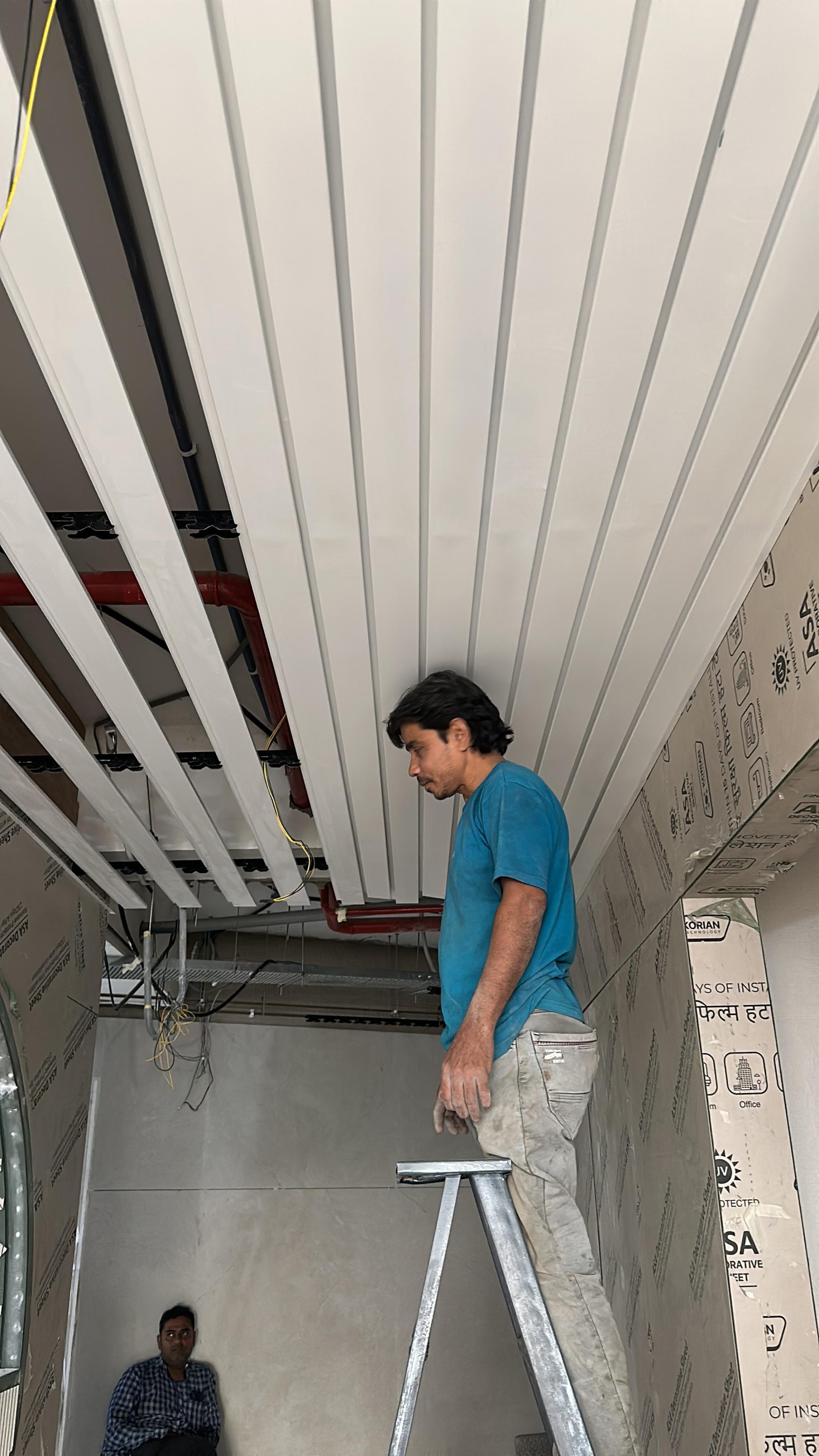Plain white metal false ceiling for hospital in Ahmedabad — Yashvi Infra Co